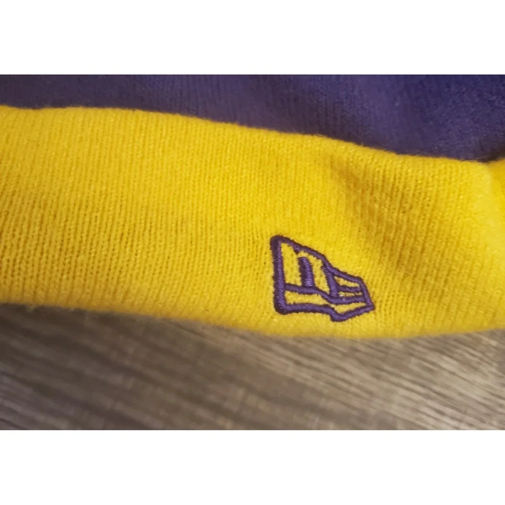 New Era Youth NFL Minnesota Vikings Cuffed Knit Beanie Pom Pom‎